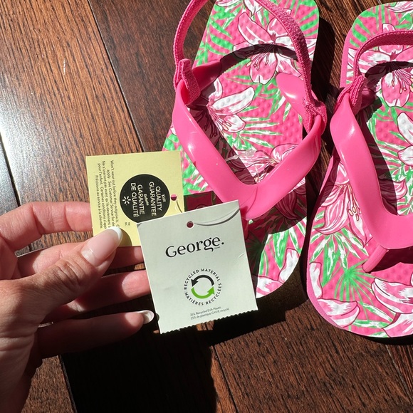 NWT Pink Sandal with elastic Back - Picture 4 of 4